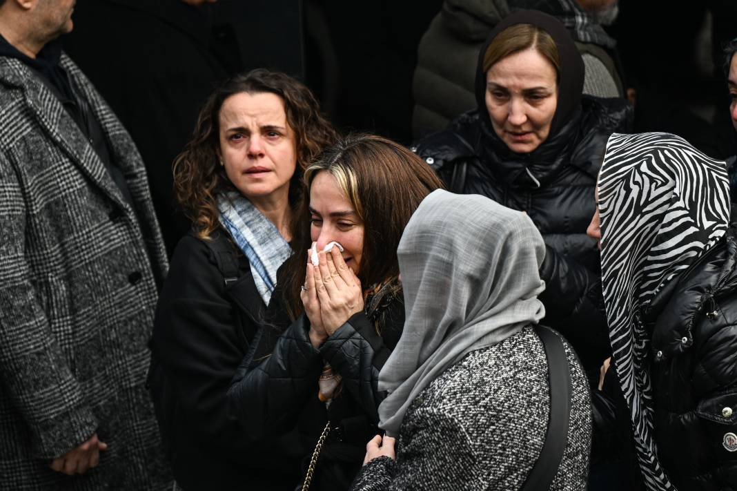 Kartalkaya Kayak Merkezi'ndeki yangın faciasında hayatını kaybeden Mert Doğan ile eşi ve iki çocuğuna son veda - Resim: 17
